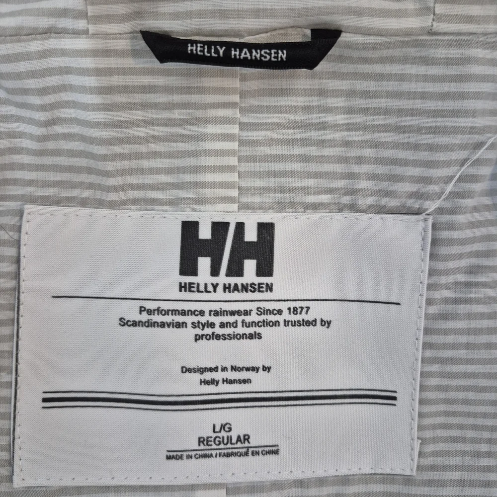 Helly Hansen Kirkwall Hooded Raincoat **Stains - Size L - Picture 11 of 16